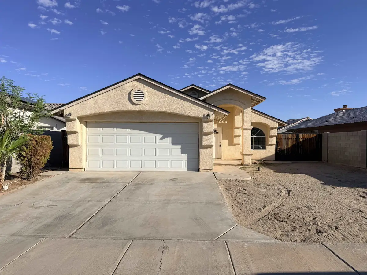 1570 E California Street, San Luis, AZ 85349 - #1