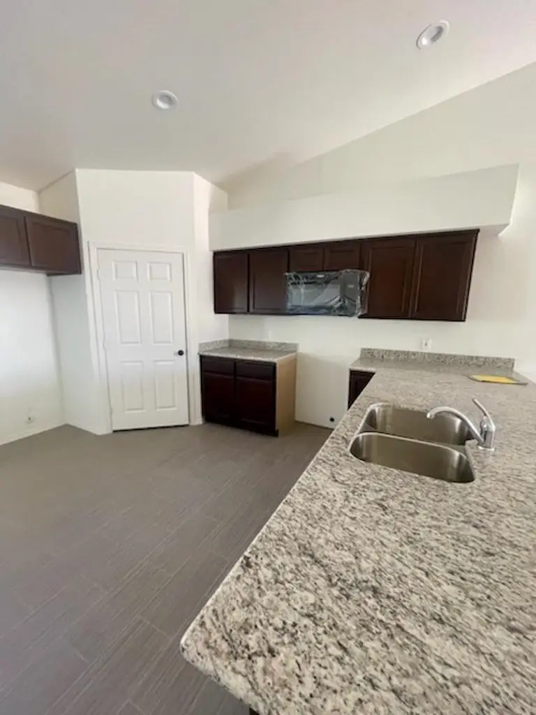 7131 E 39 Street, Yuma, AZ 85365 - #1