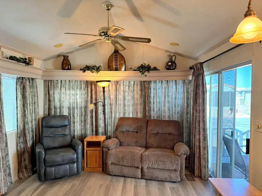 11207 S Maria Rosa Drive, Yuma, AZ 85367 - #2