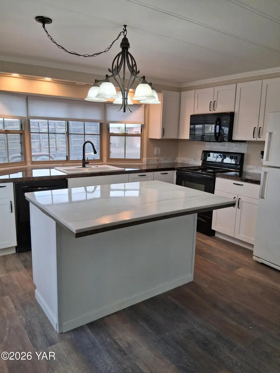 11246 S Prickly Pear Lane, Yuma, AZ 85365 - #2