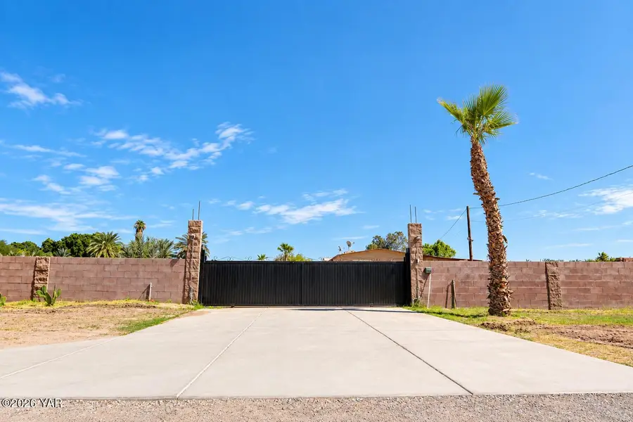 2381 W County 18th Street, Somerton, AZ 85350 - #2