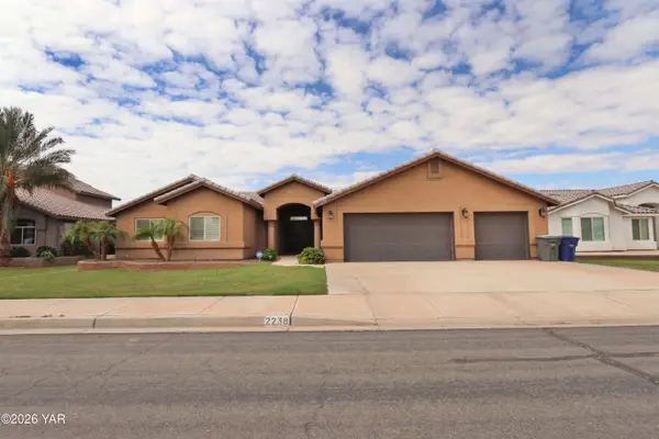 2238 S 46th Way, Yuma, AZ 85364