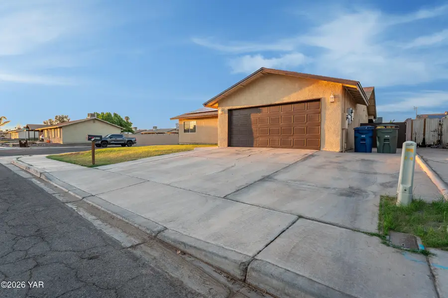 4388 W 17th Lane, Yuma, AZ 85364 - #3