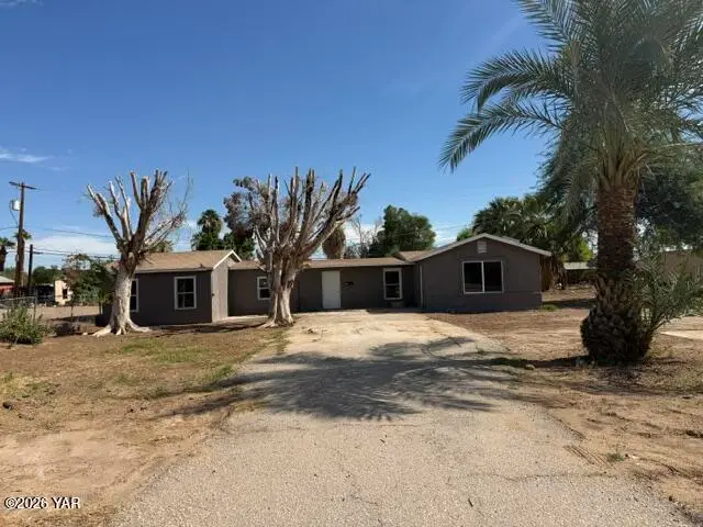 631 S Avenue C, Yuma, AZ 85364 - #1