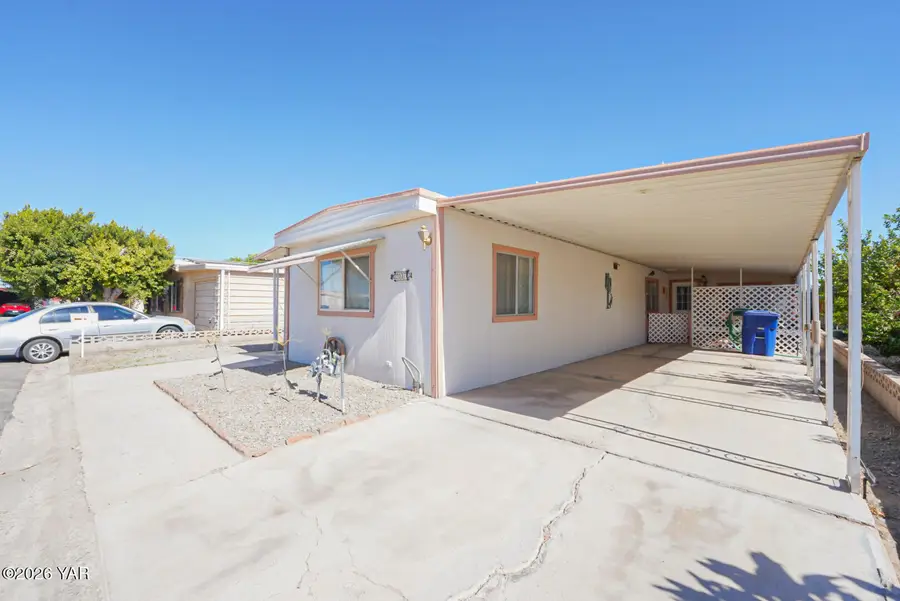 2037 S Sidewinder Avenue, Yuma, AZ 85364 - #2