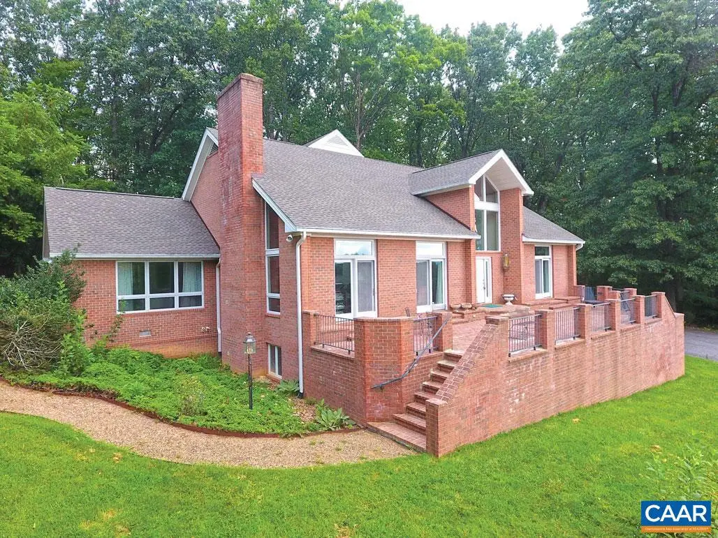 1505 Highland Cir, Blacksburg, VA 24060 - Image #1