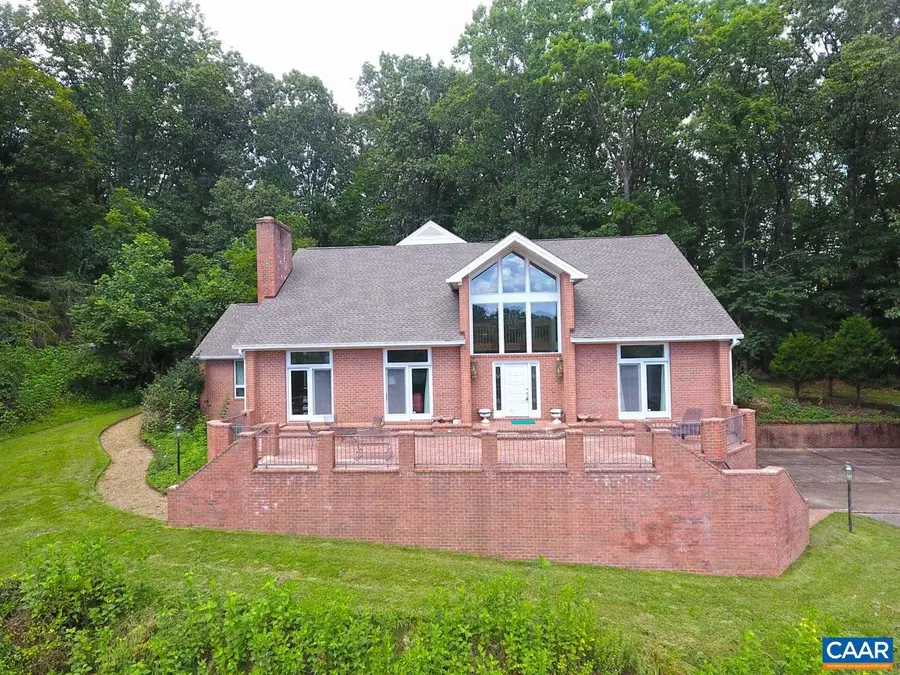 1505 Highland Cir, Blacksburg, VA 24060 - Image #2