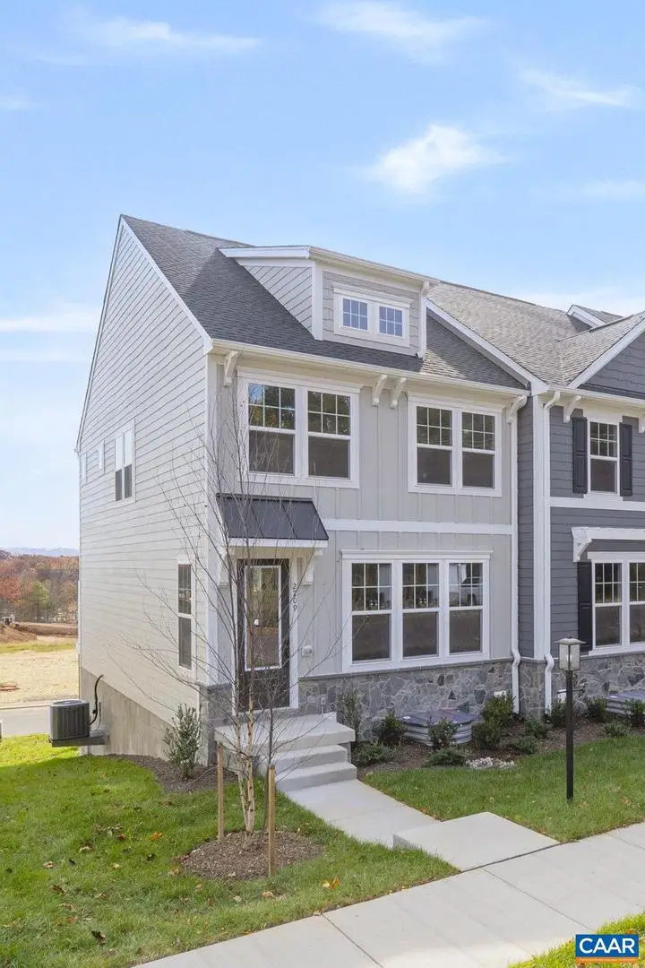 2209 Woodburn Rd, Charlottesville, VA 22901 - Image #3