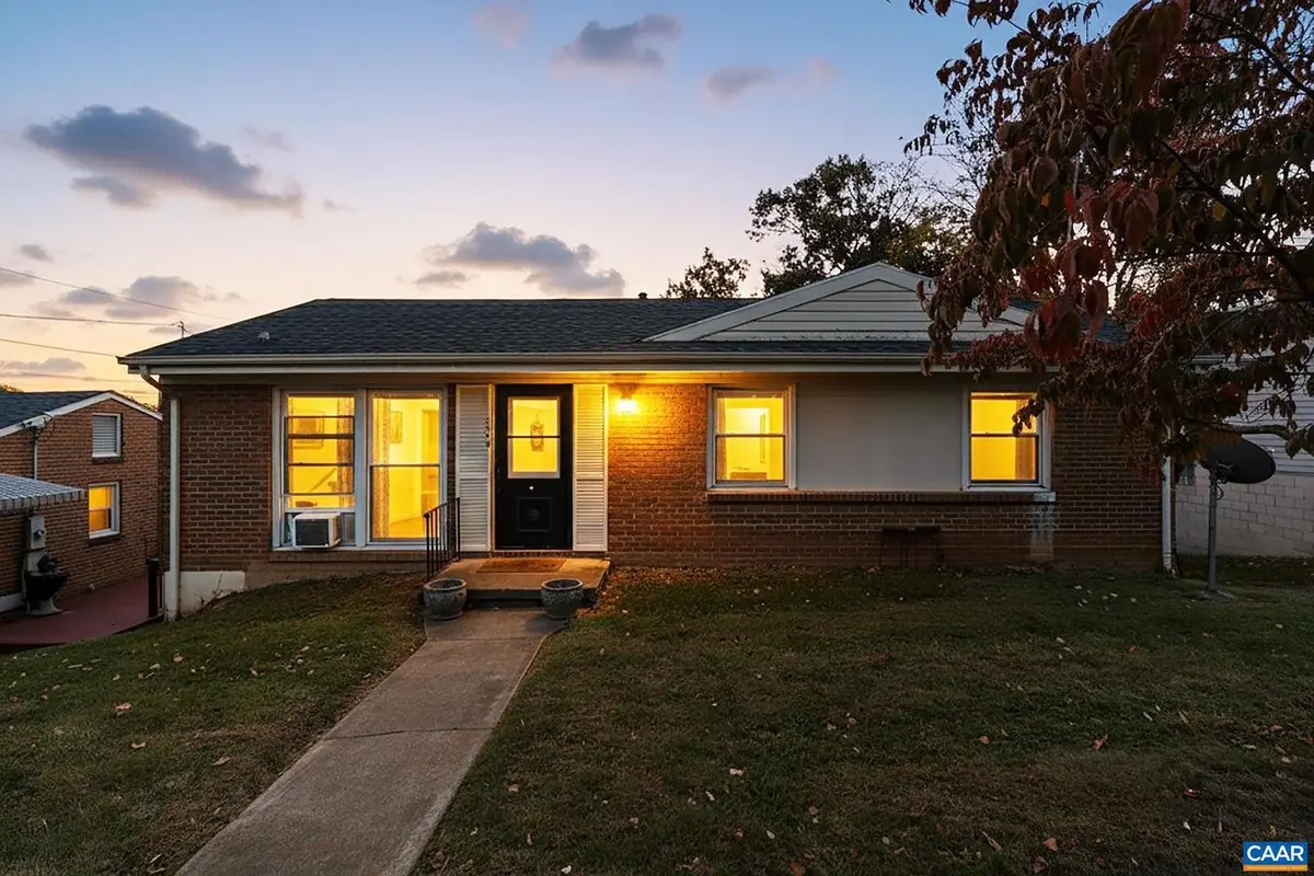 609 B St, Staunton, VA 24401 - Image #1