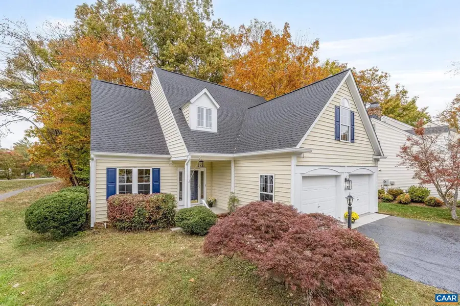 2040 Whispering Woods Dr, Charlottesville, VA 22911 - Image #2