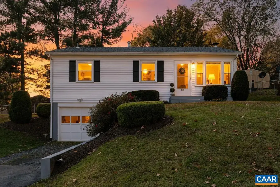 2418 W Beverley St, Staunton, VA 24401 - Image #2