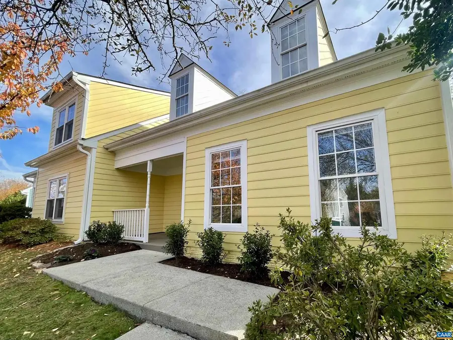 900 Locust Ln, Charlottesville, VA 22902 - Image #2