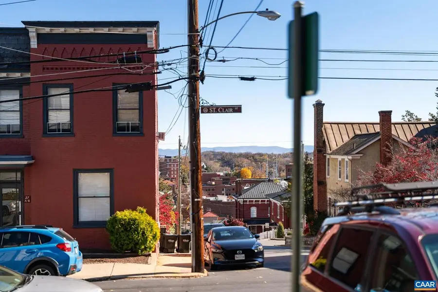 501 W Johnson St, Staunton, VA 24401 - Image #3