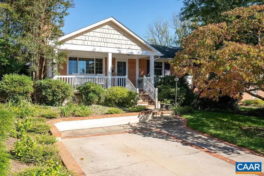 216 Camellia Dr, Charlottesville, VA 22903 - Image #2