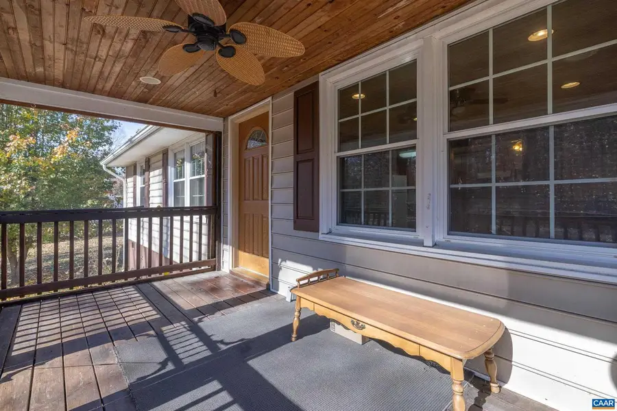 3590 Green Creek Rd, Schuyler, VA 22969 - Image #2