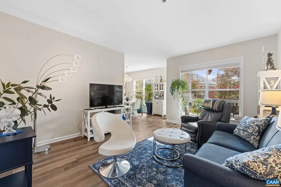 320 Riverbend Dr #2b, Charlottesville, VA 22911 - Image #3