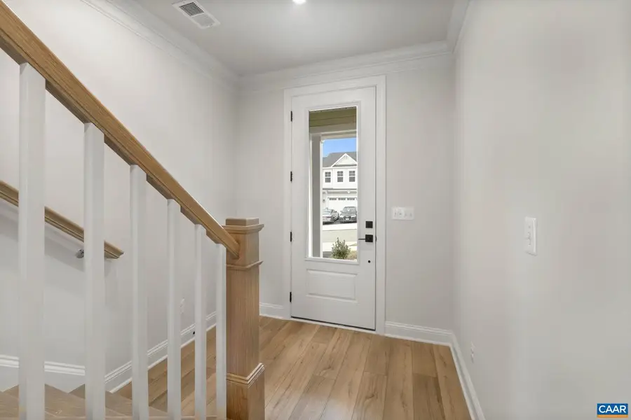 3046 Farrow Cir, Charlottesville, VA 22901 - Image #2