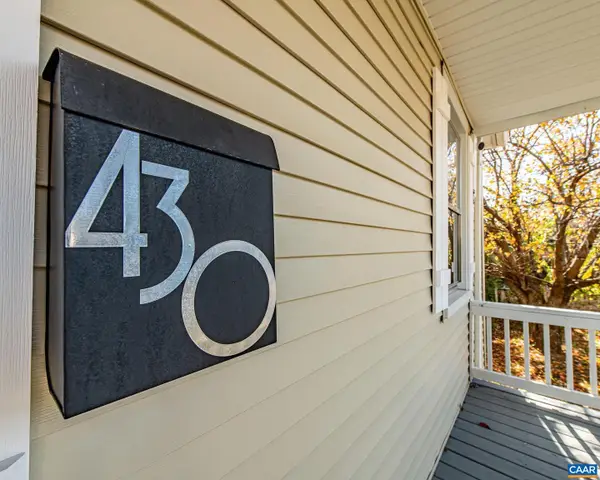 430 11th St, CHARLOTTESVILLE, VA 22903