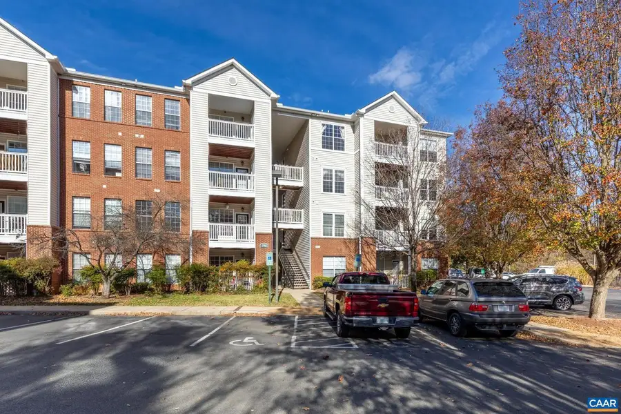 290 Riverbend Dr #2d, Charlottesville, VA 22911 - Image #2