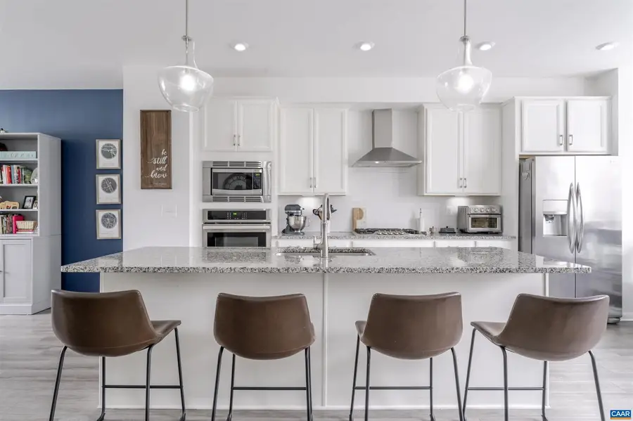 4174 Dauphin Dr, Charlottesville, VA 22902 - Image #2