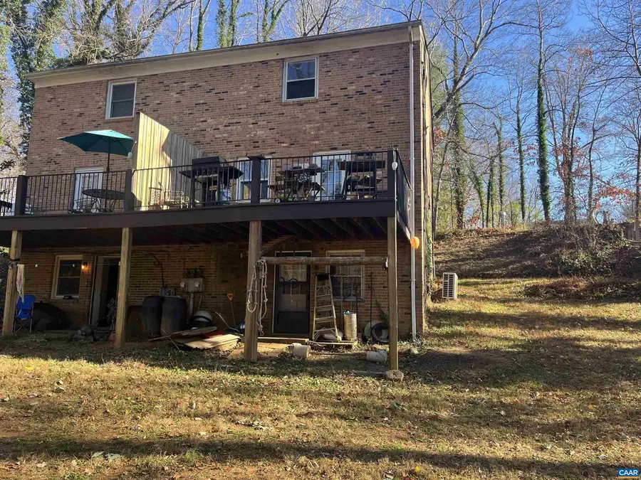 158 Buckingham Cir #a&b, Charlottesville, VA 22903 - Image #3
