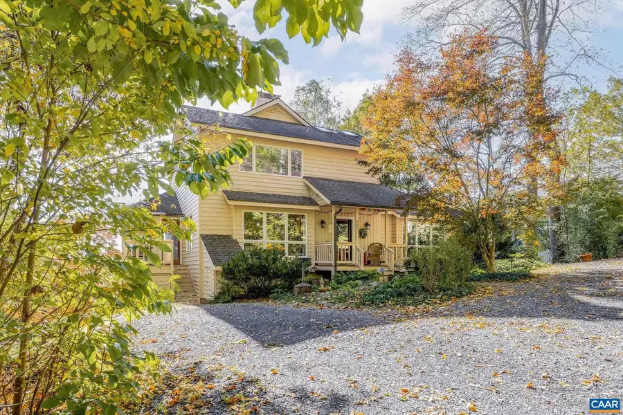 987 Rodes Farm Dr, Nellysford, VA 22958 - Image #3