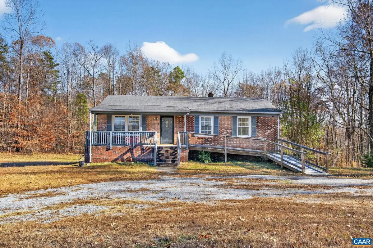 218 Mahan Rd, Farmville, VA 23901 - Image #1