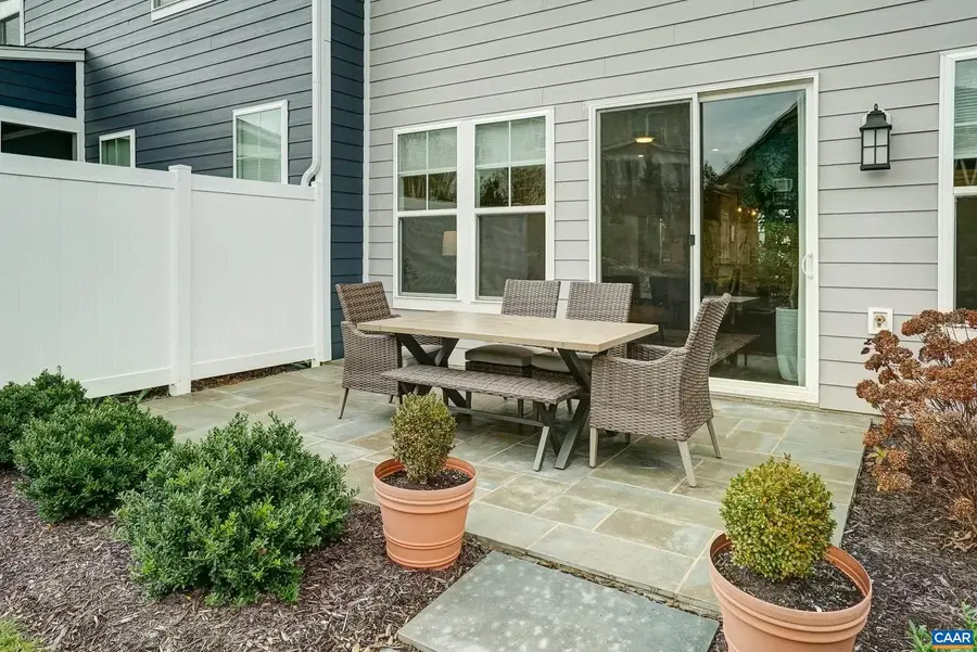 2024 Dunwood Dr, Crozet, VA 22932 - Image #2