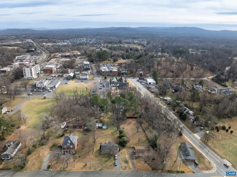 1179 Blue Ridge Ave, Crozet, VA 22932 - Image #3