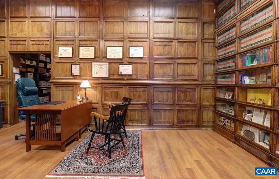 507 E Water St, Charlottesville, VA 22902 - Image #3