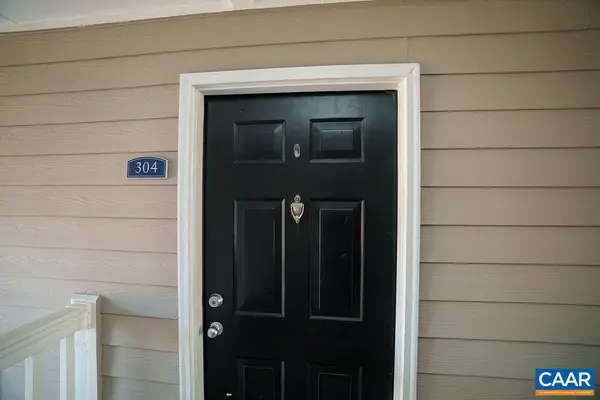 175 Yellowstone Dr #304, CHARLOTTESVILLE, VA 22903