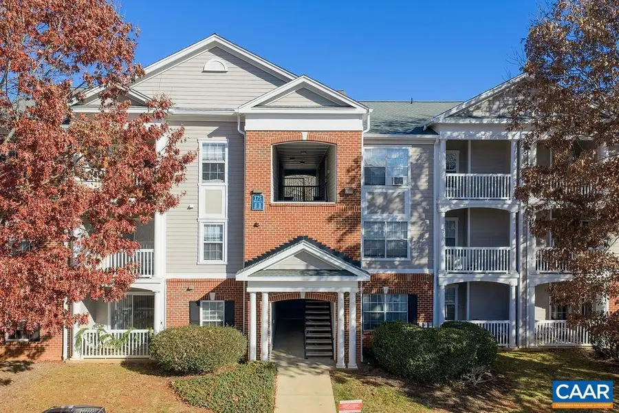 175 Yellowstone Dr #304, Charlottesville, VA 22903 - Image #2