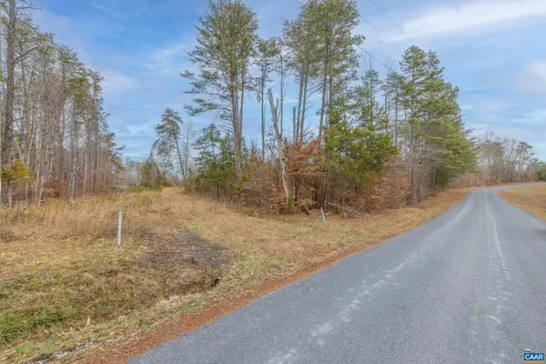 155 Harris Ln, PALMYRA, VA 22963