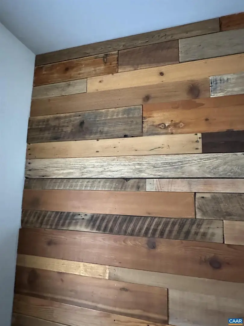 5659 Myrtle St #2, Crozet, VA 22932 - #3