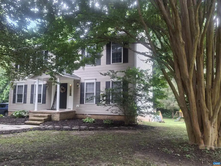 76 Old Curdsville Rd, Farmville, VA 23901 - Image #2