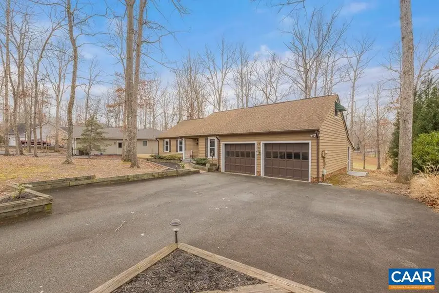 28 Out Of Bounds Rd, Palmyra, VA 22963 - #2