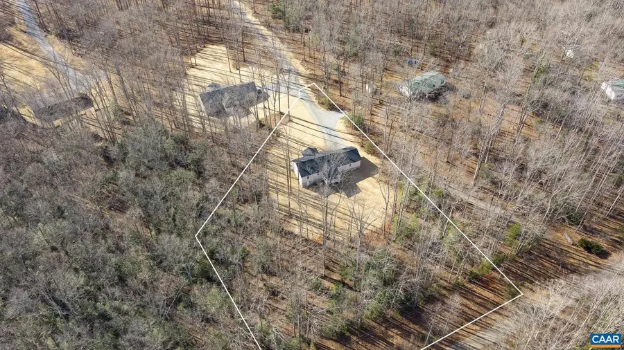 505 Proffits Rd, Louisa, VA 23093 - Image #2