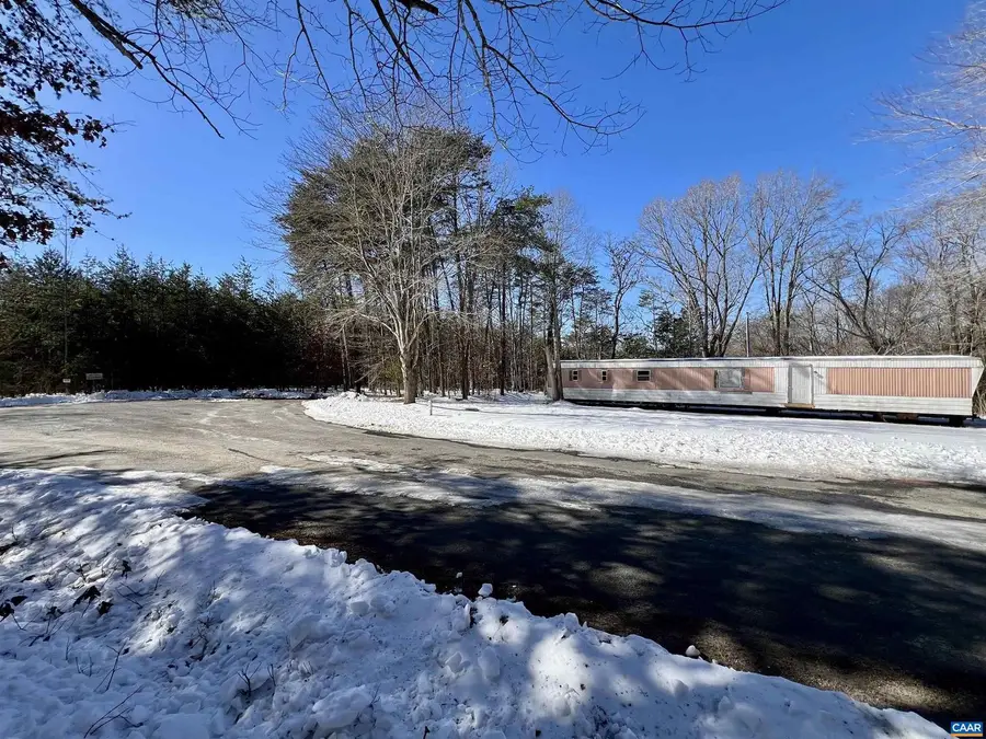 26 Allen Dr, Farmville, VA 23901 - #2