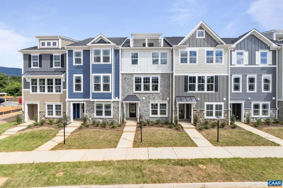 750 Park Ridge Dr, Crozet, VA 22932 - #2
