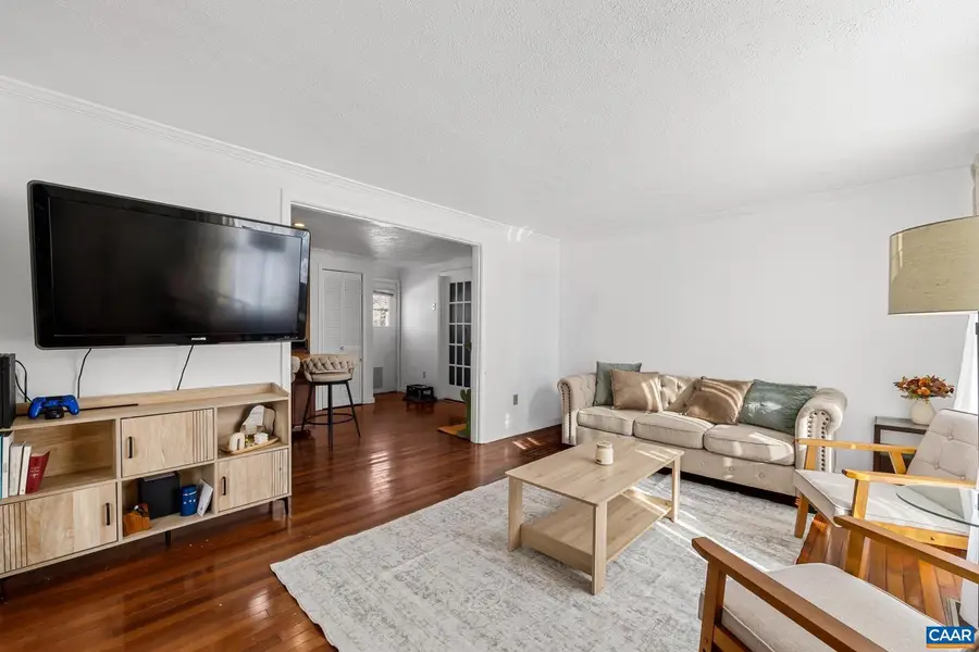 132 Pines Ln, Shipman, VA 22971 - #2