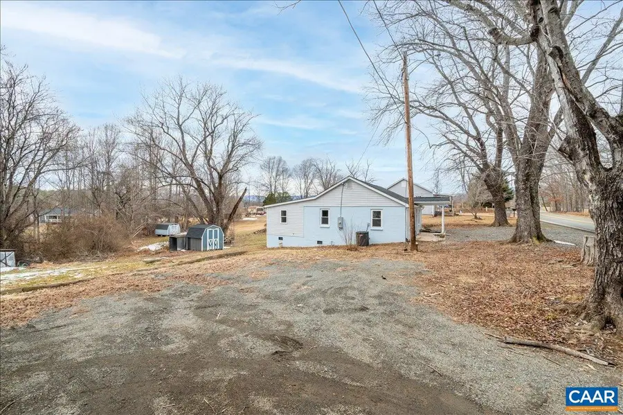 662 Celt Rd, Stanardsville, VA 22973 - #3