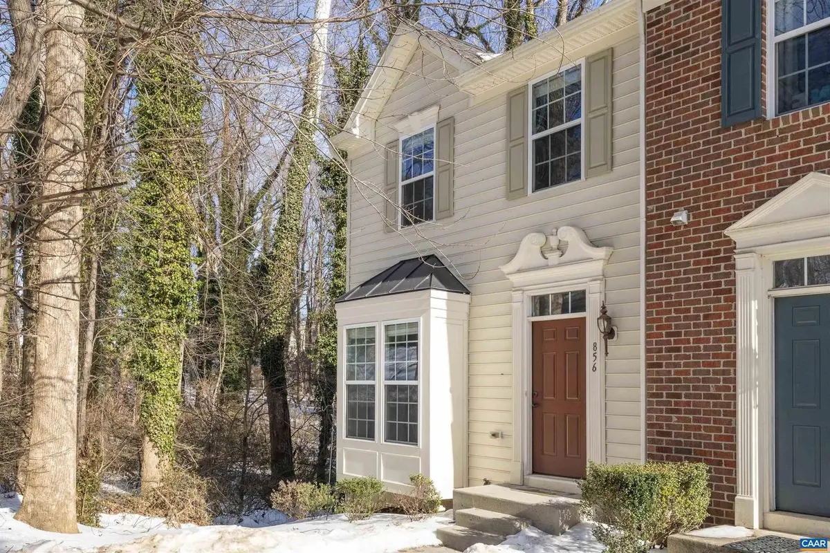 856 Rock Creek Rd, Charlottesville, VA 22903 - #1