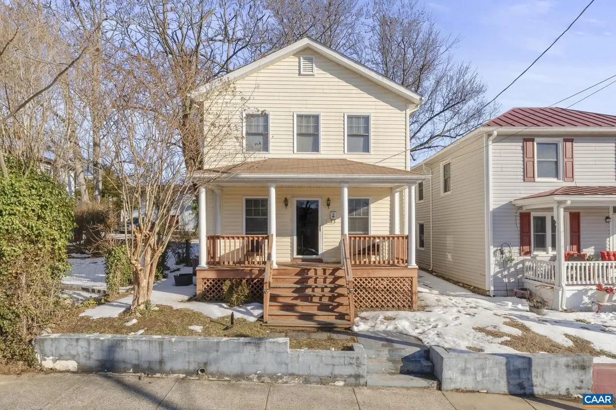 354 Nw 10 1/2 St, Charlottesville, VA 22903 - #1