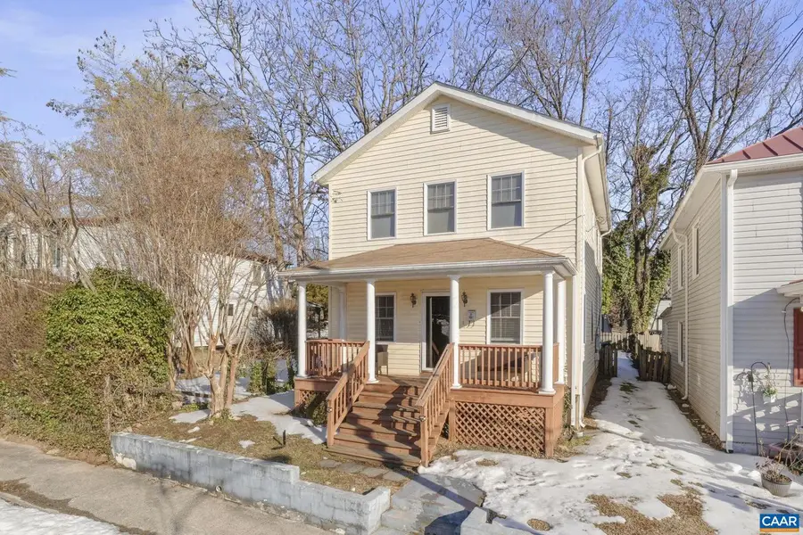 354 Nw 10 1/2 St, Charlottesville, VA 22903 - #3