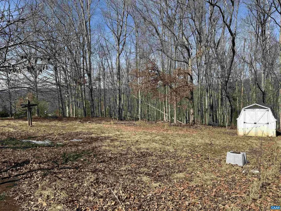 112 Pines Ln, Shipman, VA 22971 - #2