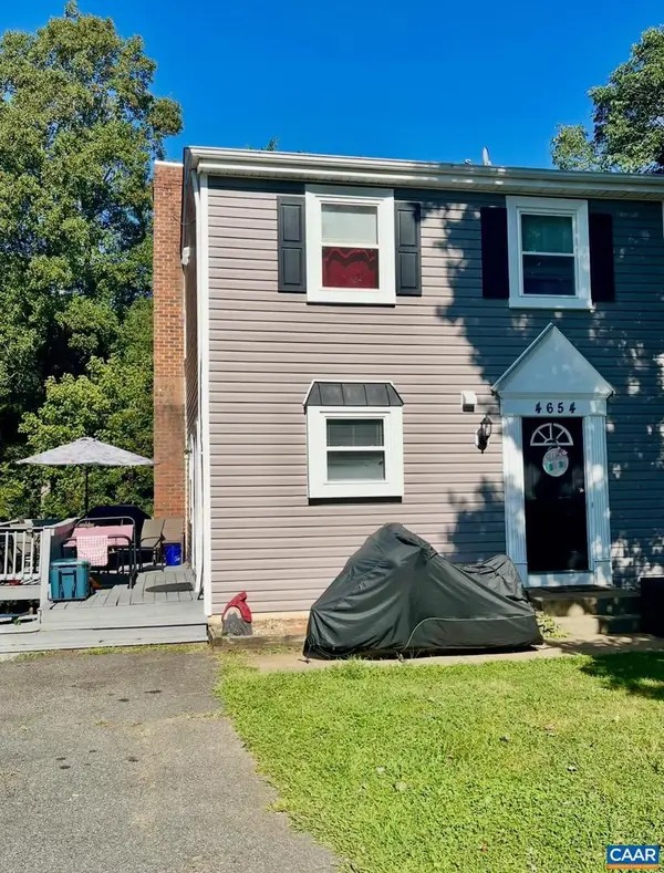 4654 Briarwood Dr, CHARLOTTESVILLE, VA 22911