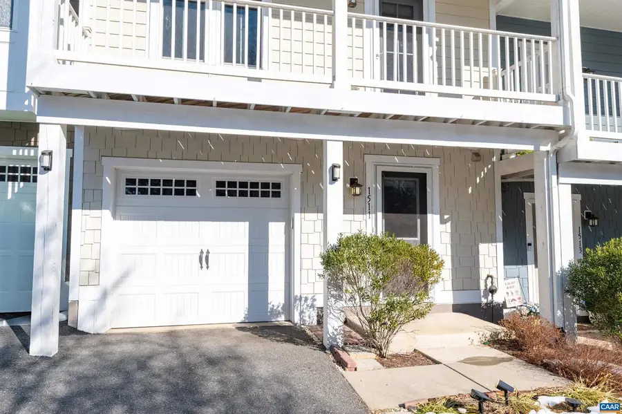 1511 Wickham Pond Dr, Charlottesville, VA 22901 - #2