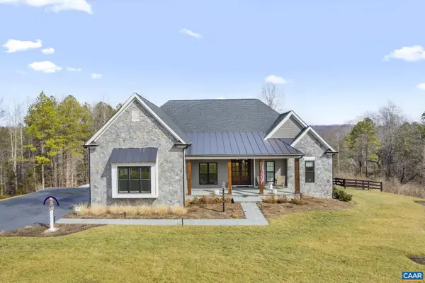 2019 Fairhill Mountain View, CHARLOTTESVILLE, VA 22903