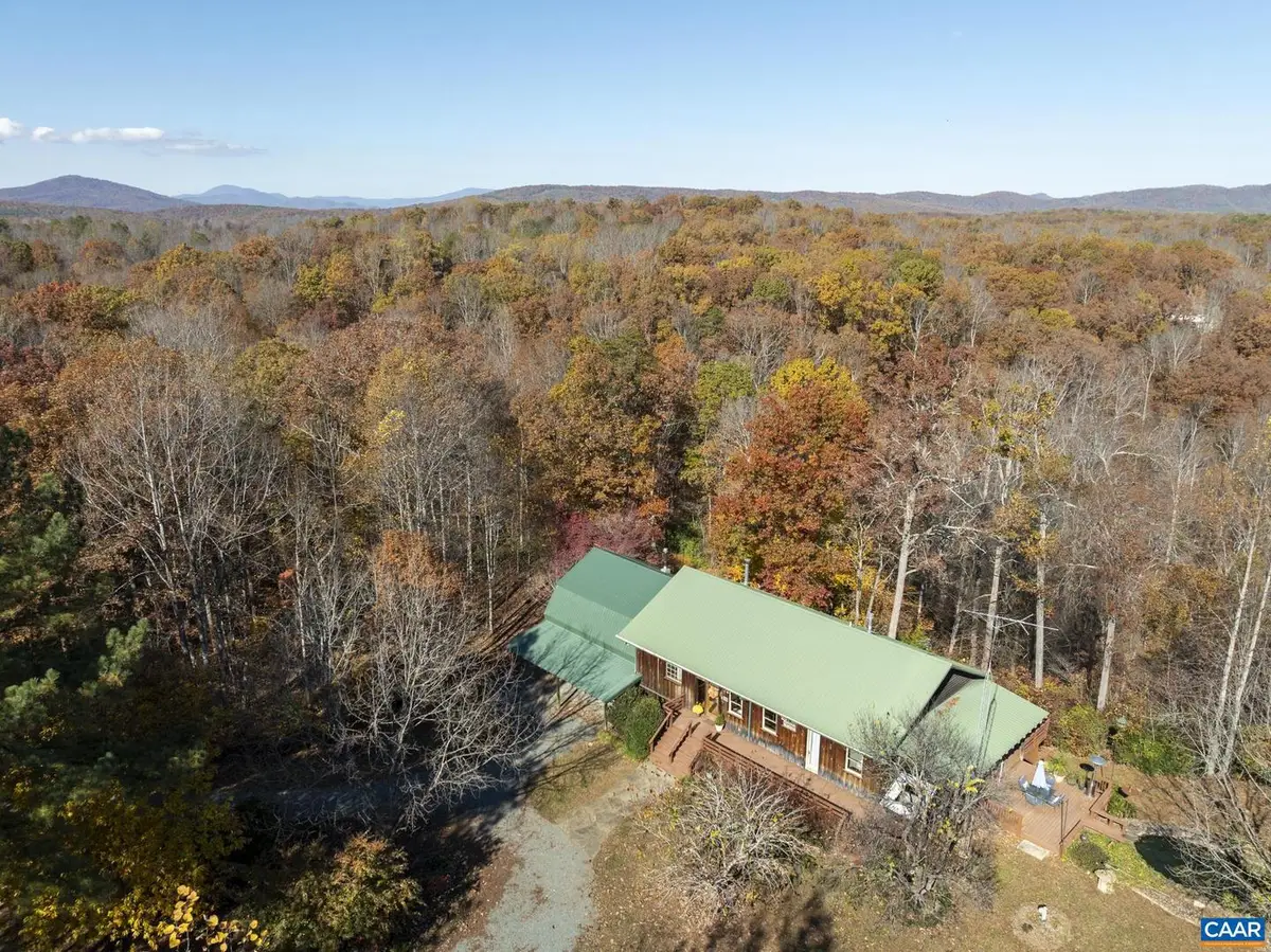 9225 Howardsville Tpke, Schuyler, VA 22969 - #1
