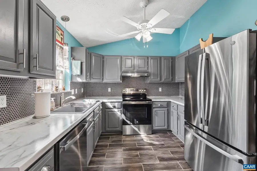 16 Chickasaw Pl, Palmyra, VA 22963 - #3